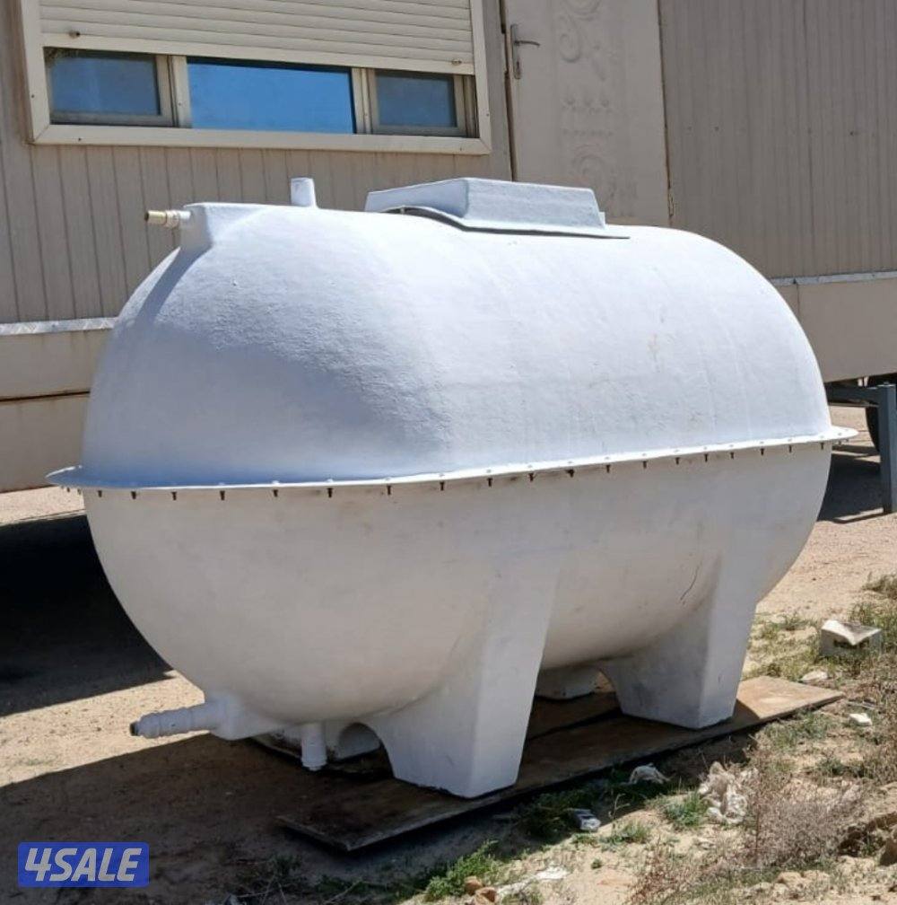 للبيع توانكي فيبر غلاس مكفولات شهر + حنفيات جديده و يوجد توانكي الشبك5