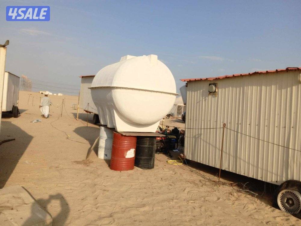 للبيع توانكي فيبر غلاس مكفولات شهر + حنفيات جديده و يوجد توانكي الشبك8