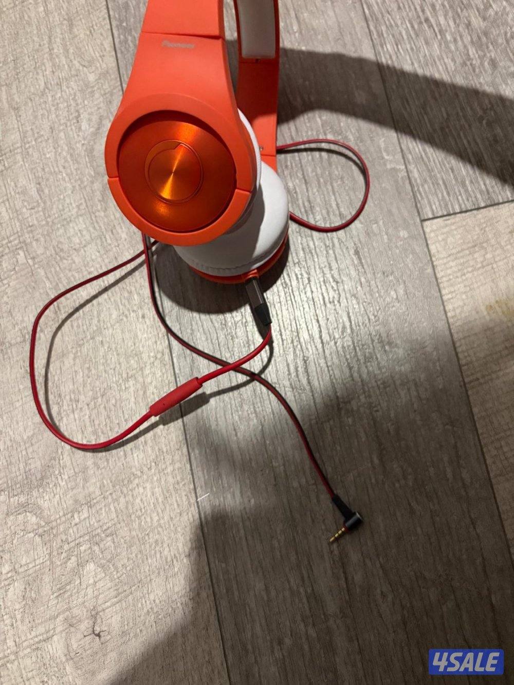 عرض نادر جهاز دي جي  Pioneer  DDJ-FLX6  جديد و مغلف  + سماعات  بايونير3