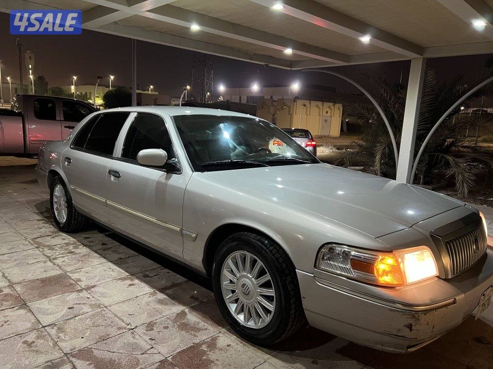 فورد ماركيز لارج موديل 2009 GLS صبغ الوكالة2
