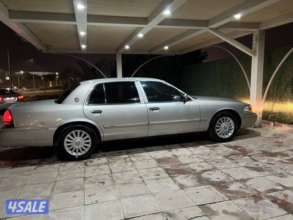 فورد ماركيز لارج موديل 2009 GLS صبغ الوكالة3