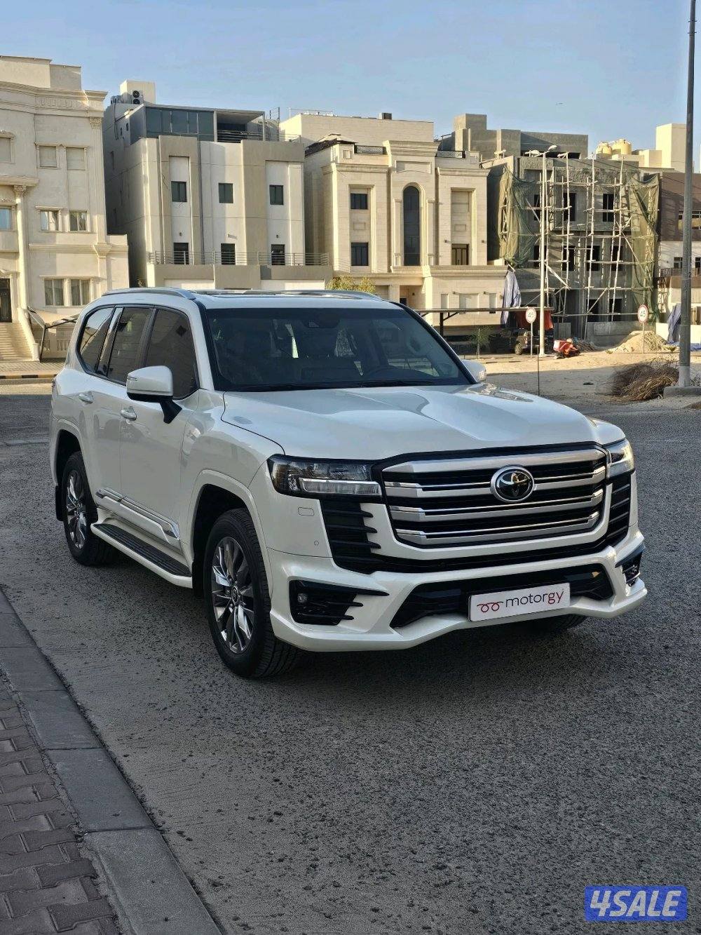 لاند كروزر ايرو اس 20230