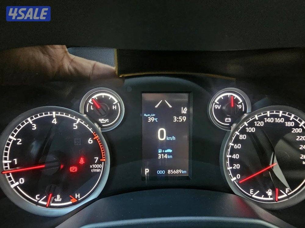 لاند كروزر ايرو اس 20236