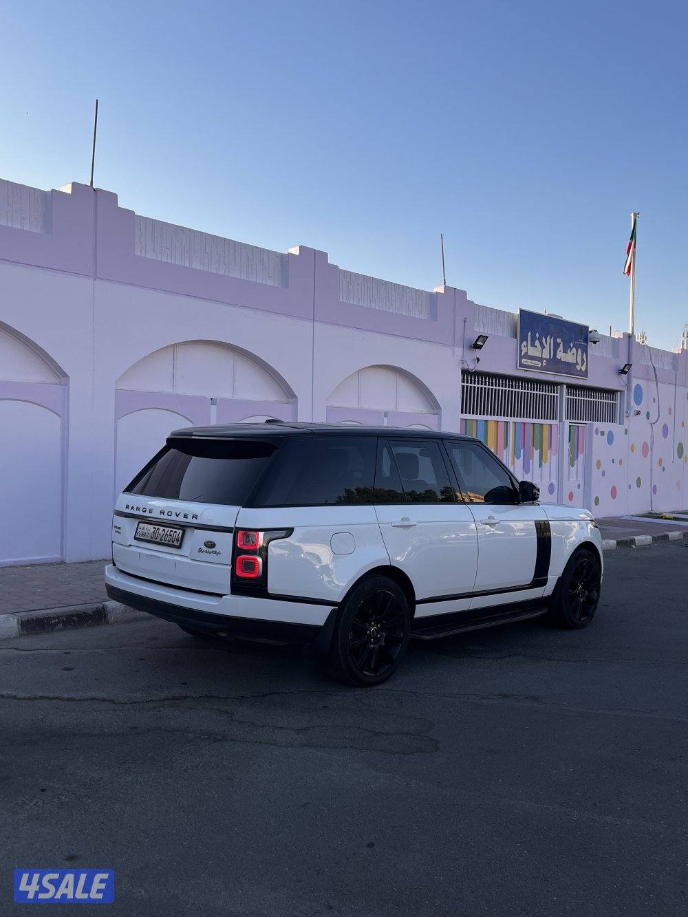 رنج روفر ڤوج 8 سلندر الغانم بدون سوبر2