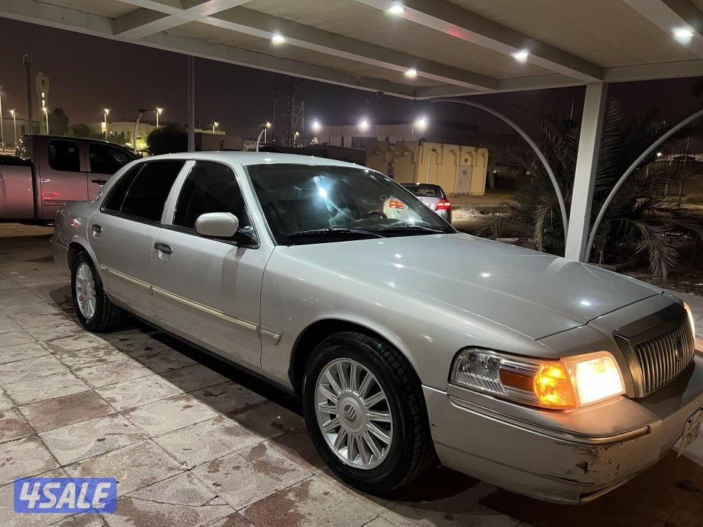 فورد ماركيز لارج موديل 2009 GLS صبغ الوكالة4