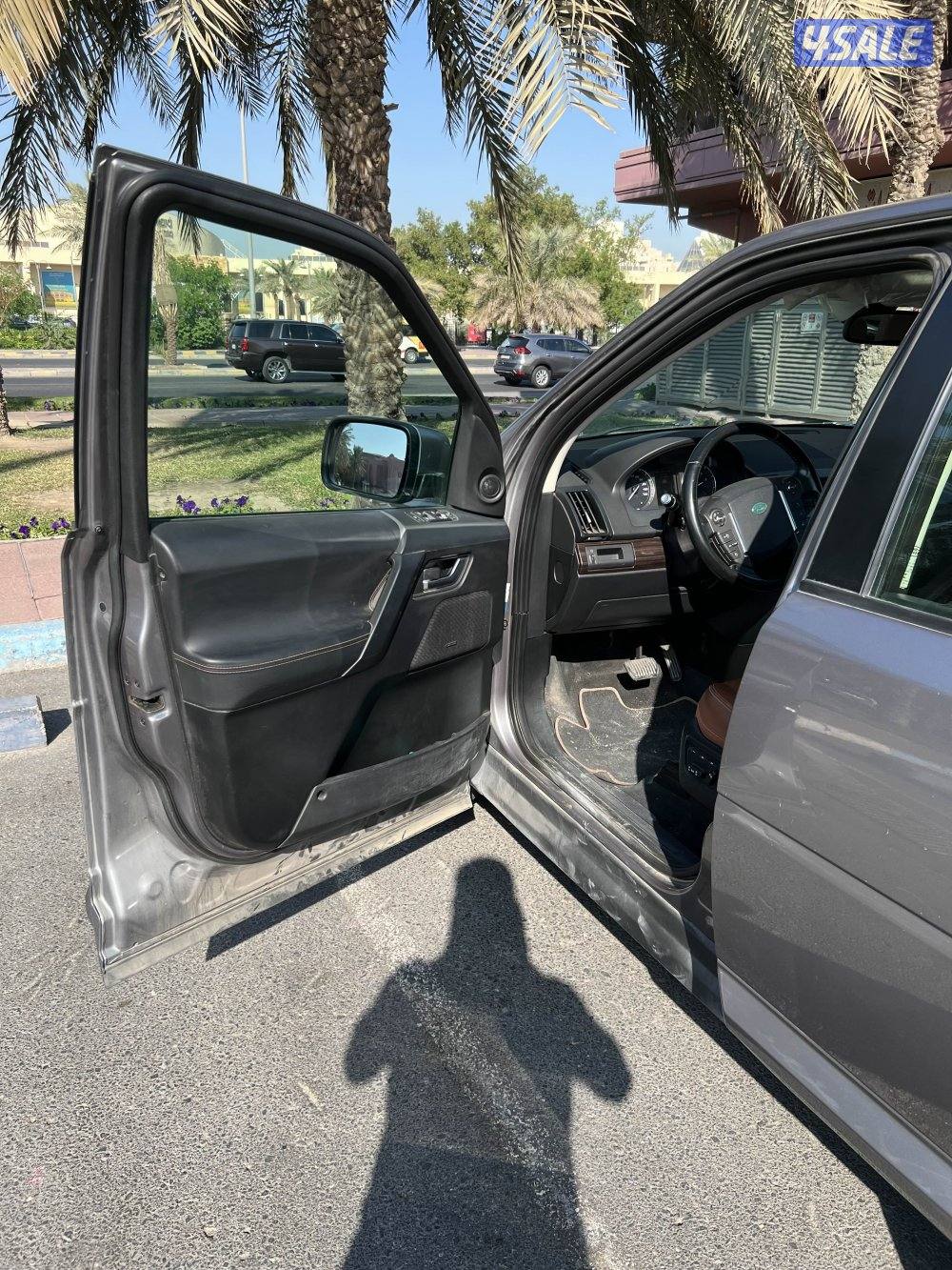 لاند روفر LR2 عداد 88 الف موديل 201412