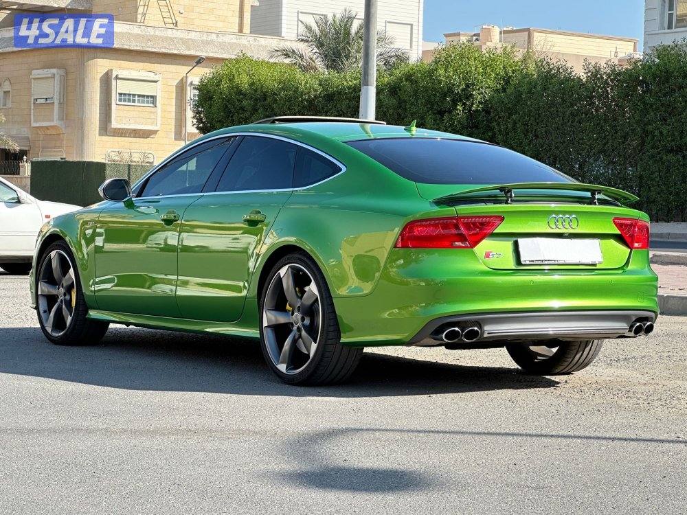 اودي 
S7
TFSI سلندر 8
عداد 94 الف فقط3