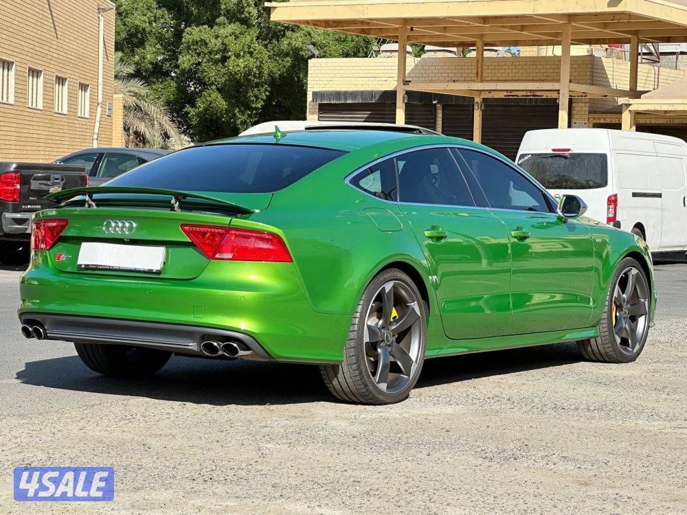 اودي 
S7
TFSI سلندر 8
عداد 94 الف فقط4