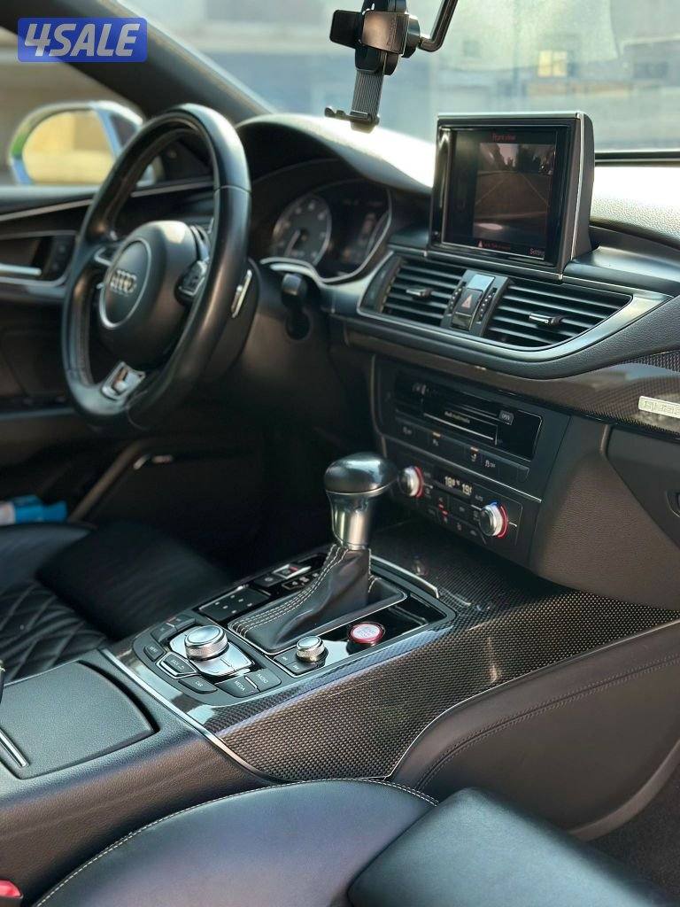 اودي 
S7
TFSI سلندر 8
عداد 94 الف فقط9