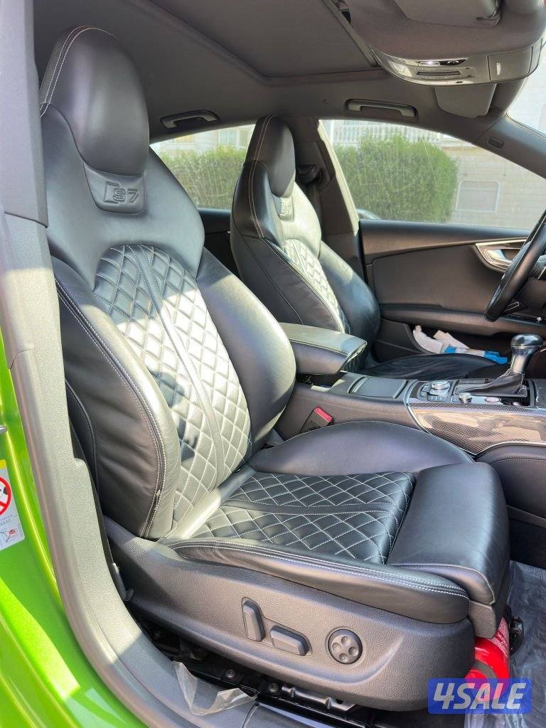 اودي 
S7
TFSI سلندر 8
عداد 94 الف فقط11