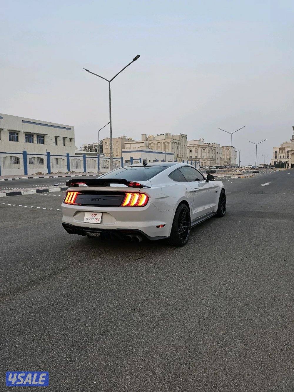 للبيع فورد موستانج موديل 20215