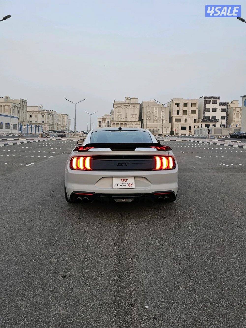 للبيع فورد موستانج موديل 20216