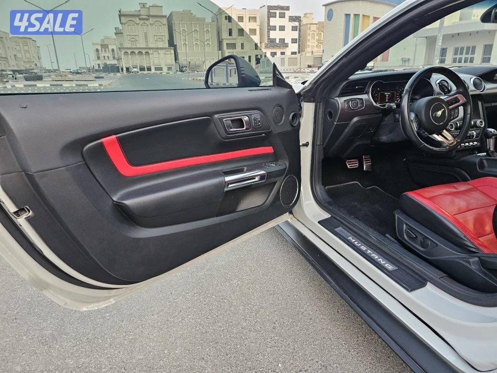 للبيع فورد موستانج موديل 20217