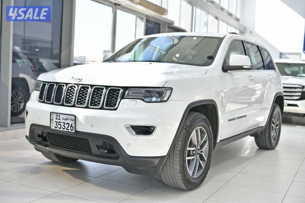 جيب جراند شيروكي0