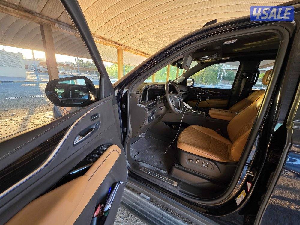 كاديلاك اسكاليد سبورت فل اوشن - cadillas escalade sport full option2