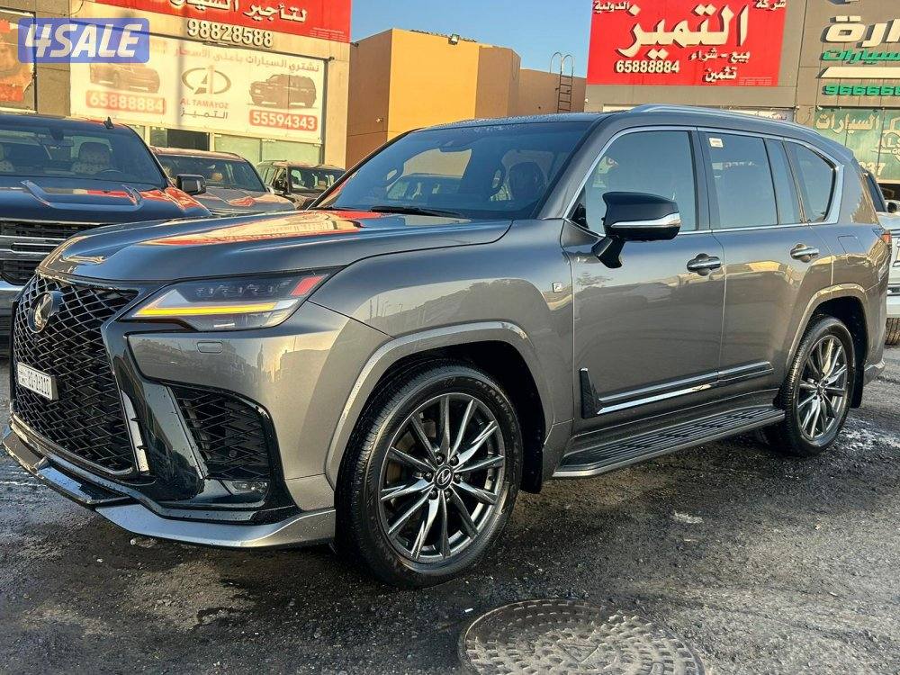 لكزس F.SPORT LX600 twin turbo.V68