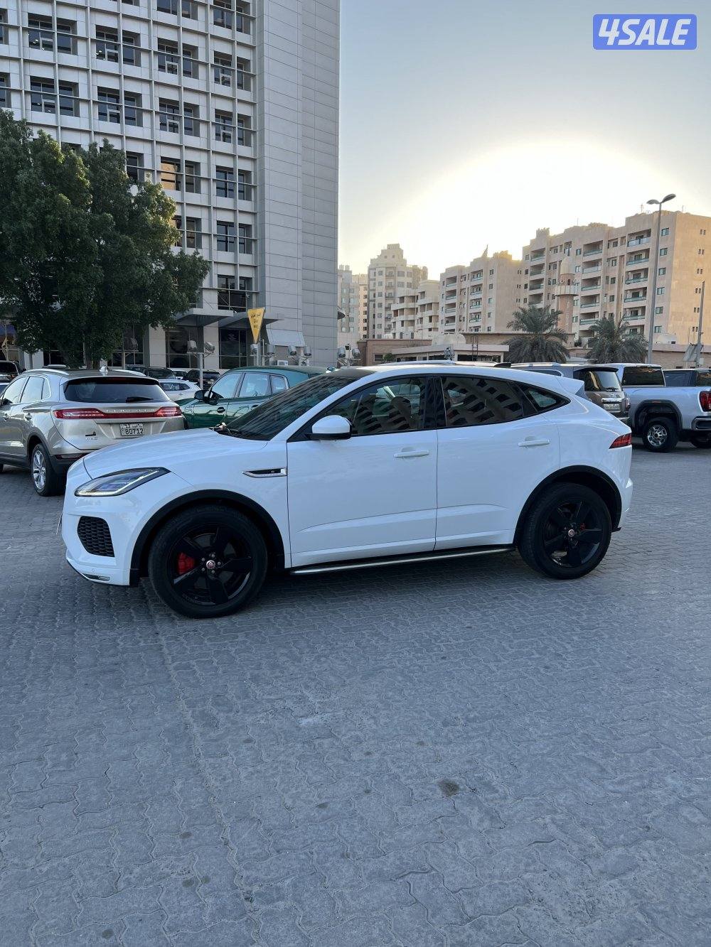 للبيع جاكور بحالة ممتازة2