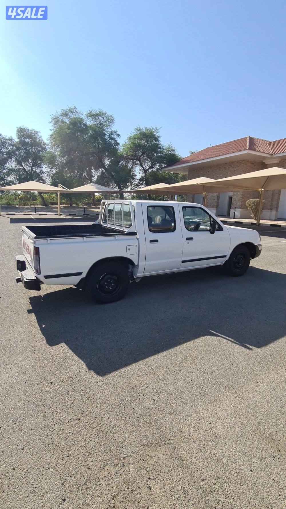 للبيع وانيت نيسان 2001 قير عادي سوبر ( بخاخ )2