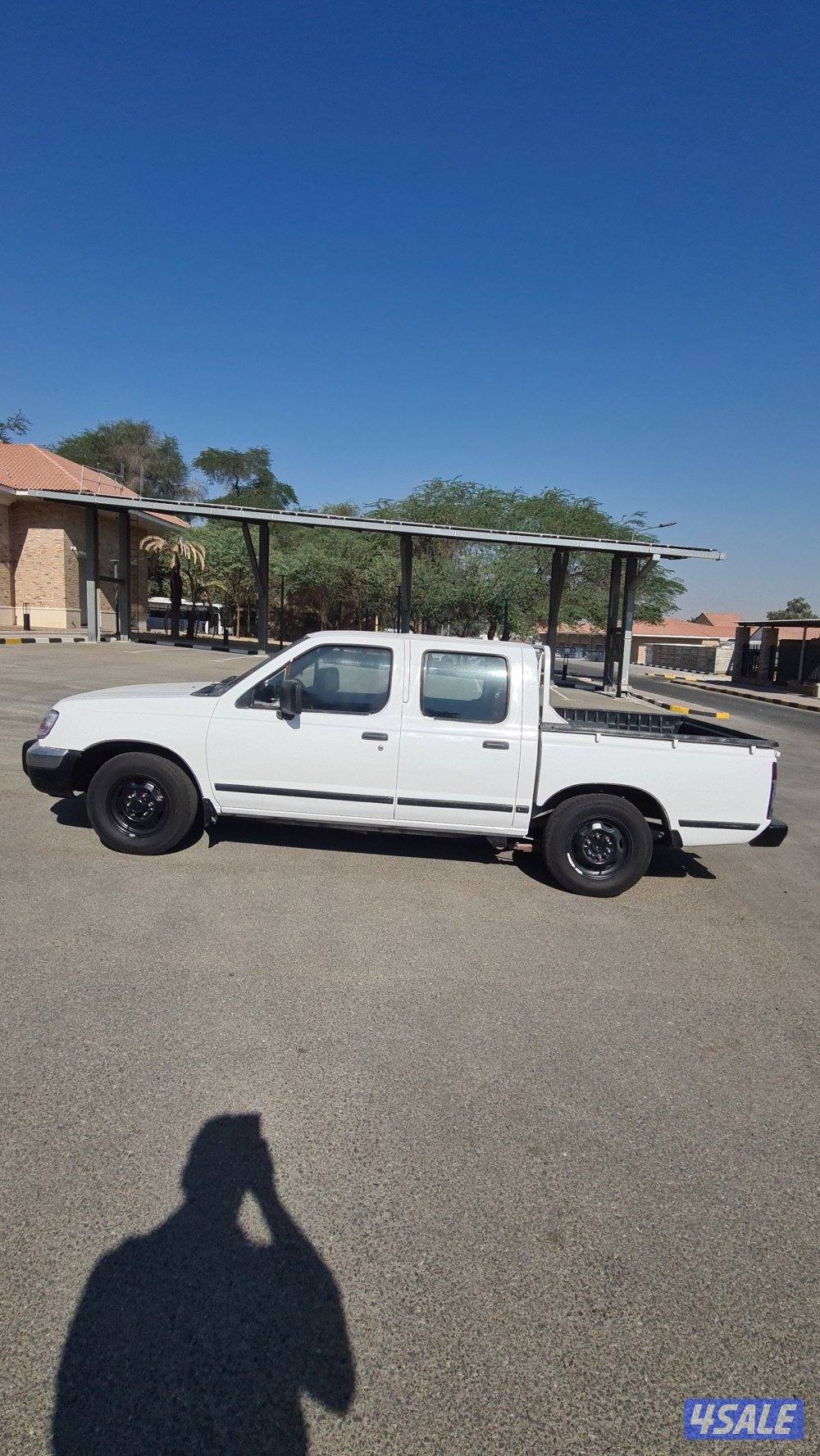 للبيع وانيت نيسان 2001 قير عادي سوبر ( بخاخ )4