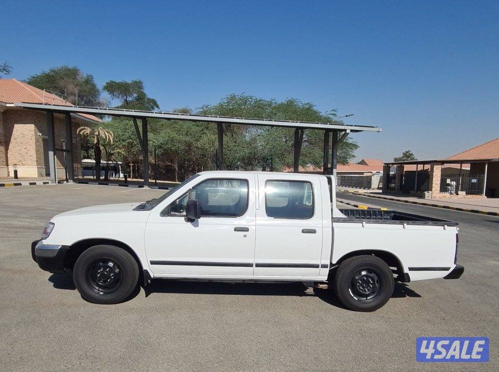 للبيع وانيت نيسان 2001 قير عادي سوبر ( بخاخ )7