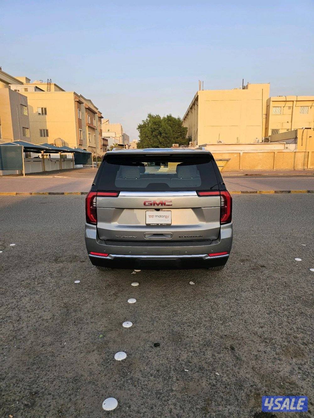 للبيع يوكن الفيشين موديل 20256