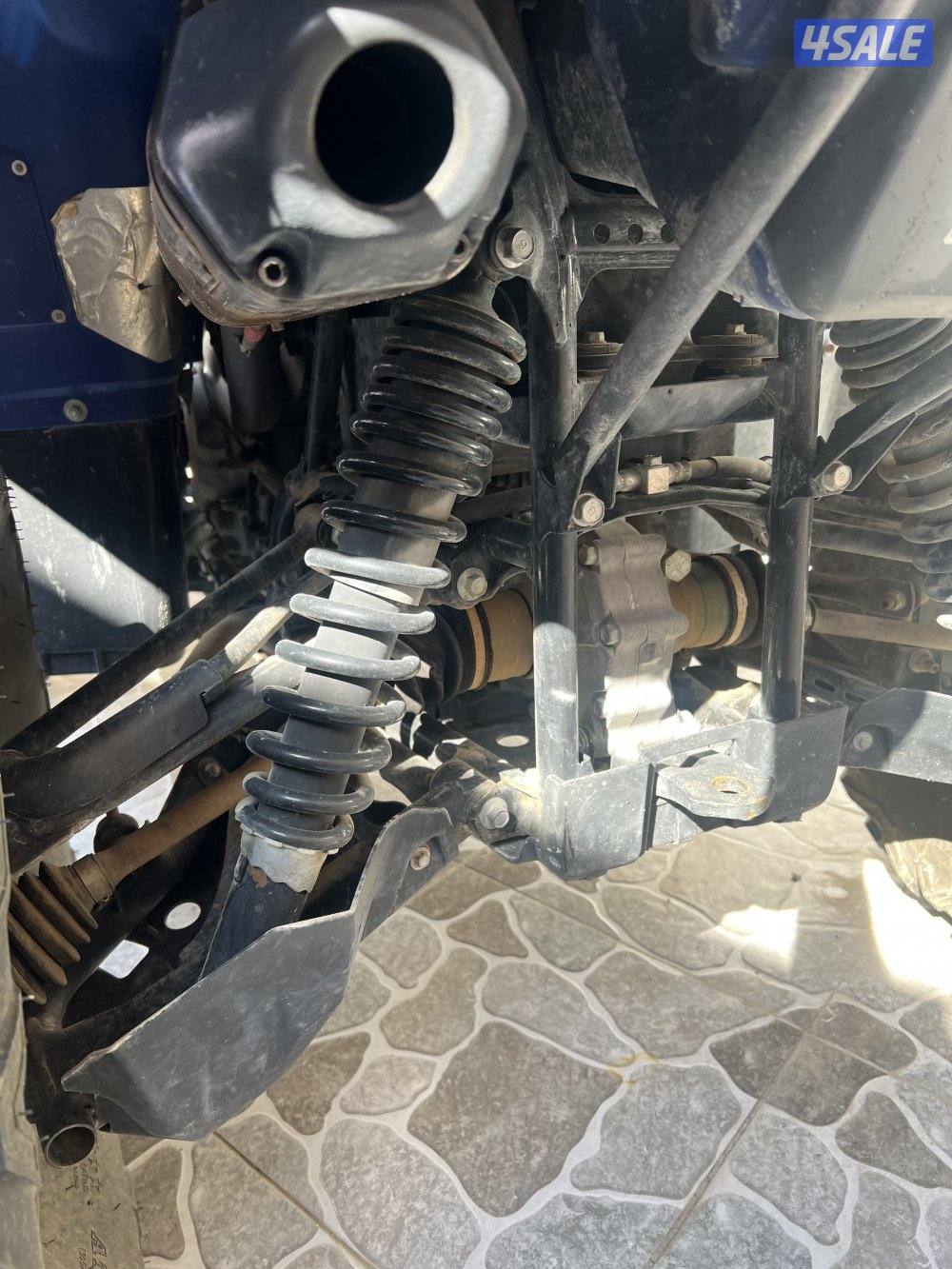 للبيع قرزلي700 عليه جهاز ودبه2