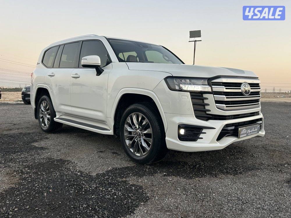 للبيع لاند كروزر 20222