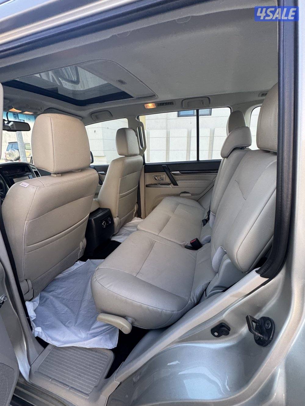 فنطيس للبيع جيب باجيرو موديل 20192