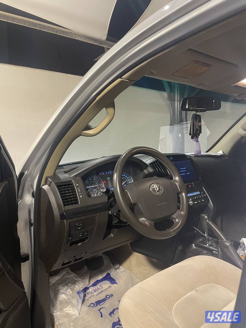 للبيع جي اكس ار v82