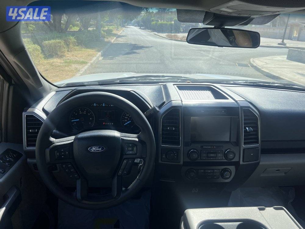 للبيع وانيت فورد F150 وكالت الكويت 20195