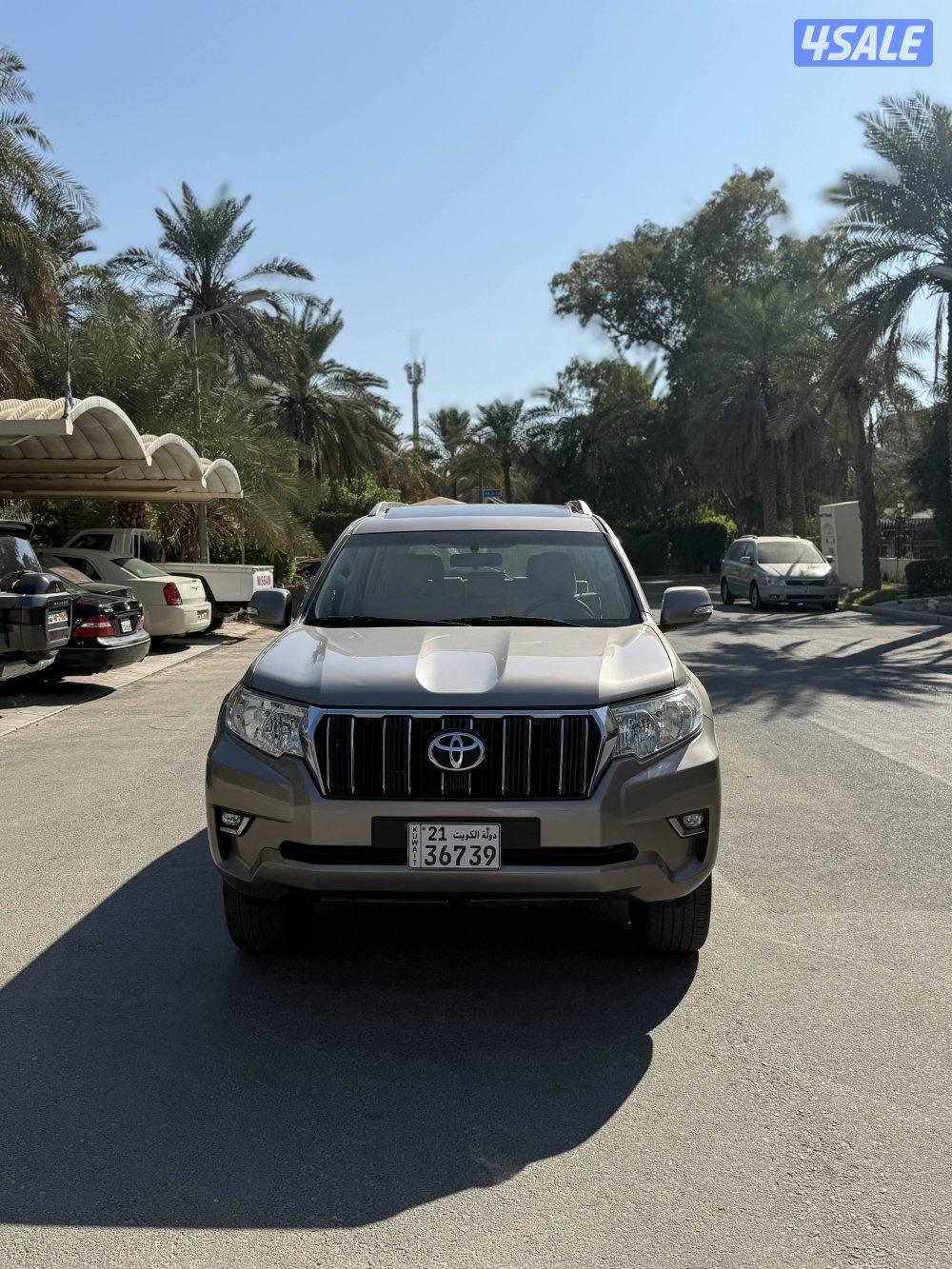 تويوتا برادو وارد الوكالة الفل اعلى درجة2