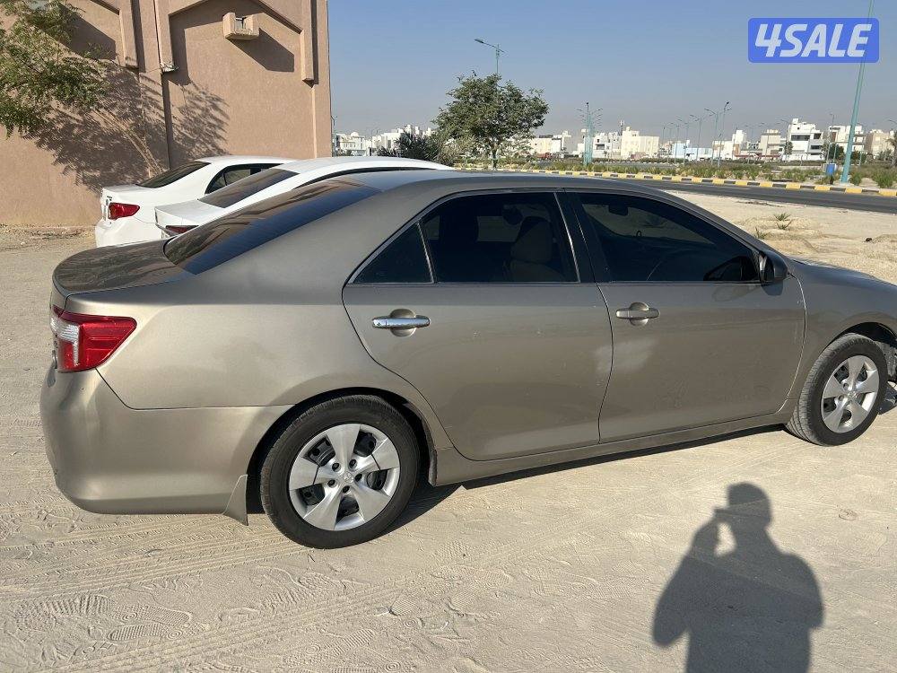 تويوتا كامري ٢٠١٤ ماشية ٩٦ ألف فقط ( GL ) شرط الفحص1