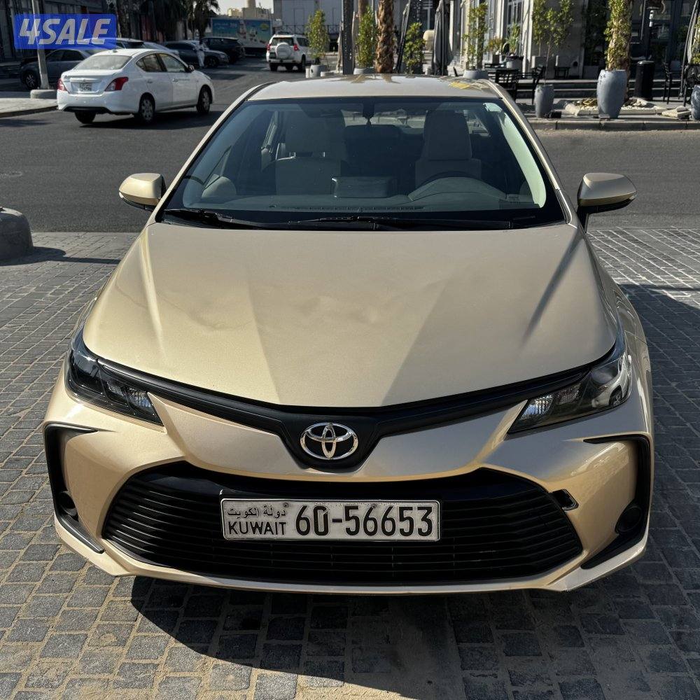 للبيع كورولا موديل2022 عداد711
