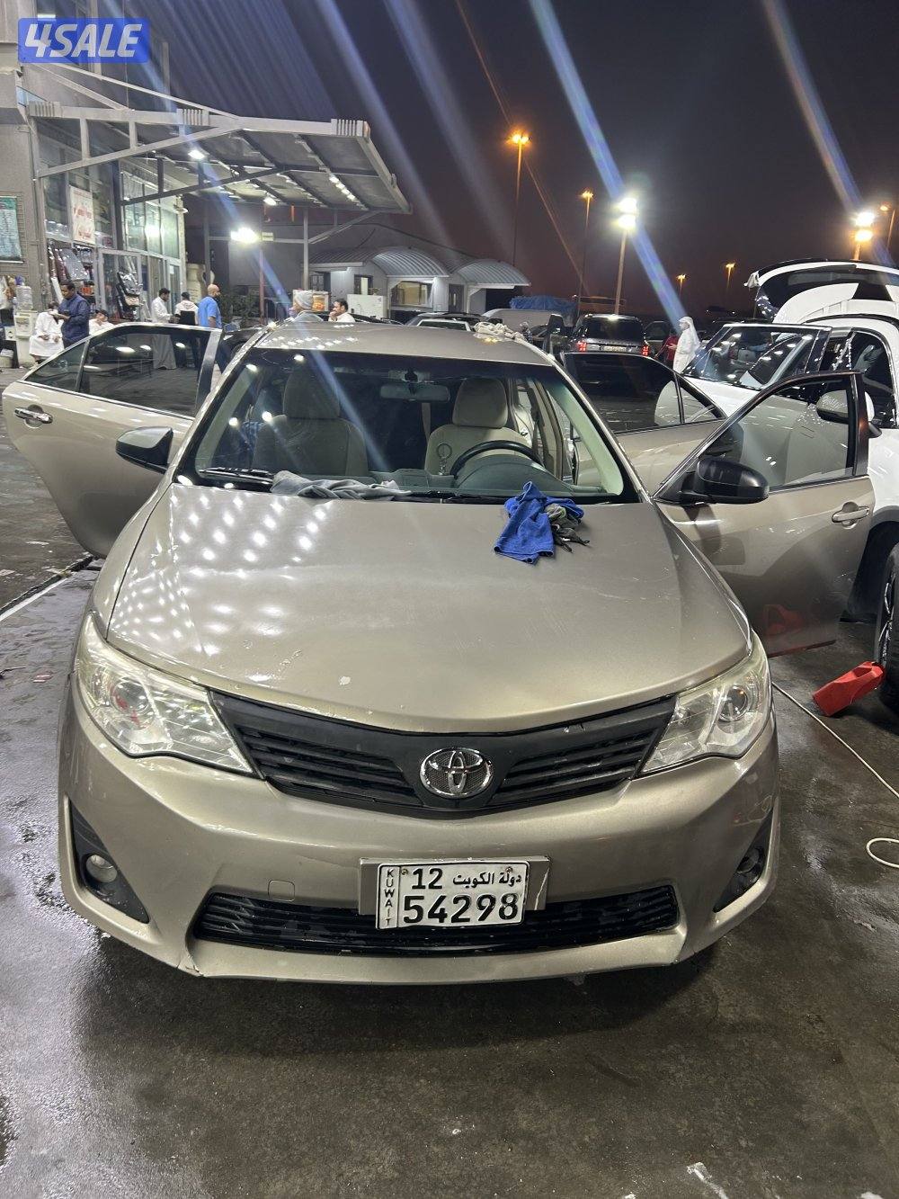 تويوتا كامري ٢٠١٤ ماشية ٩٦ ألف فقط ( GL ) شرط الفحص11