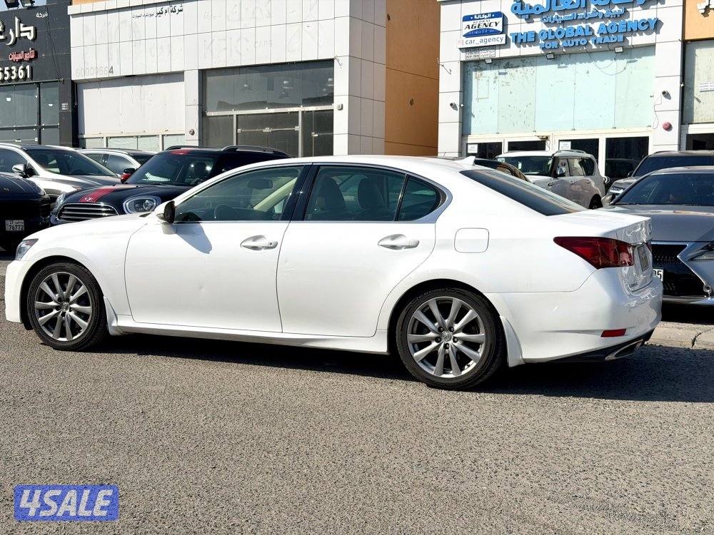 لكزس GS 250 الساير 20145