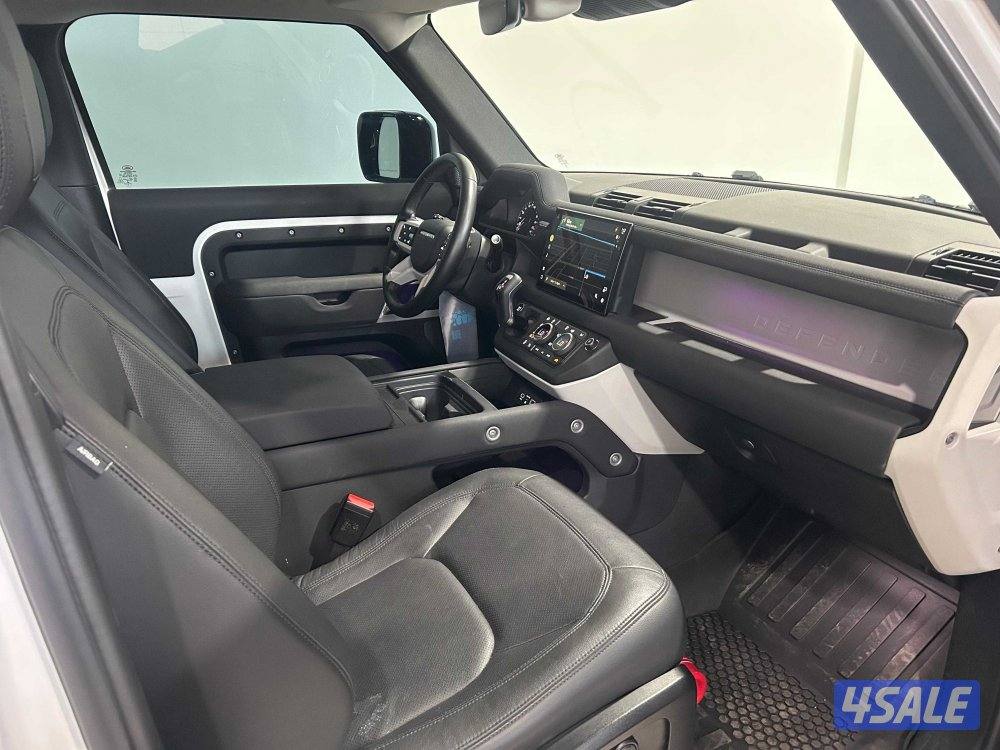 2023 Land Rover Defender6