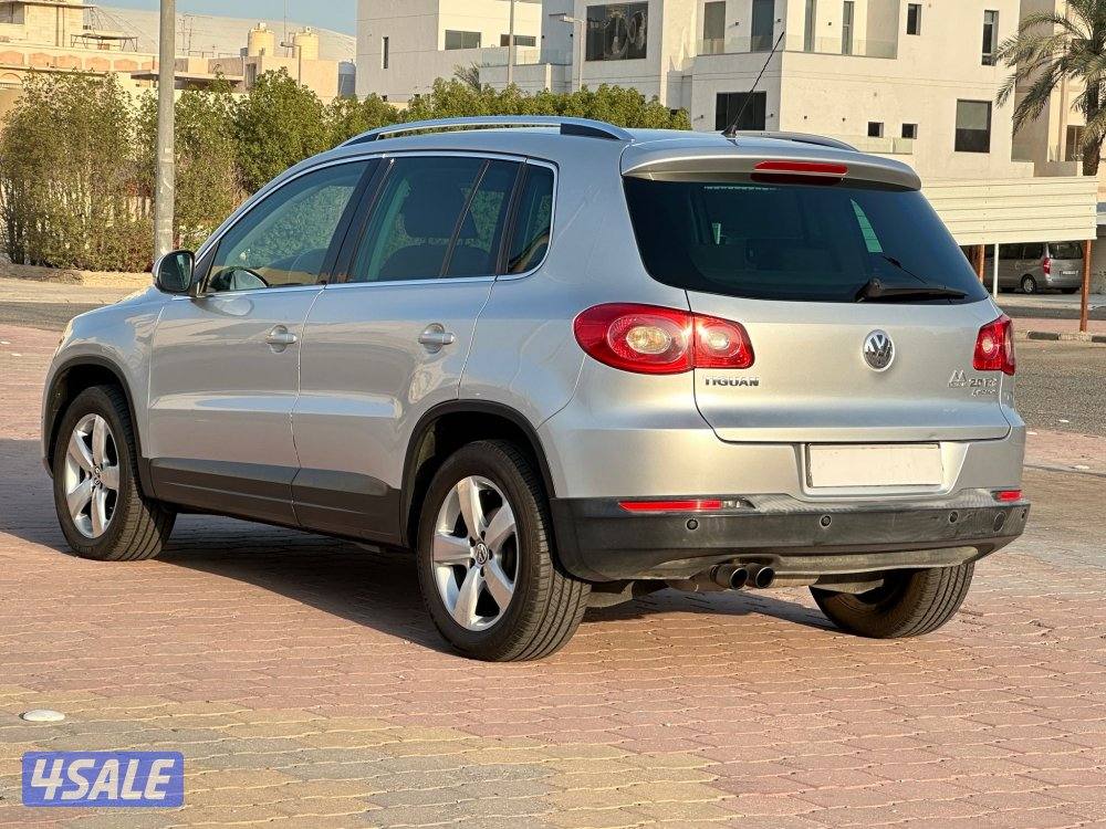 تيجوان 2012 ماشي 60 الف السيارة وكالة5