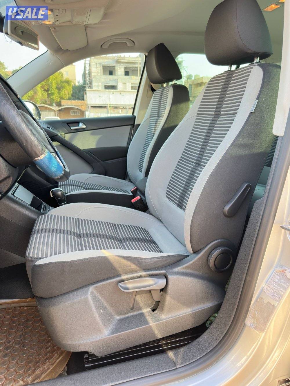 تيجوان 2012 ماشي 60 الف السيارة وكالة8