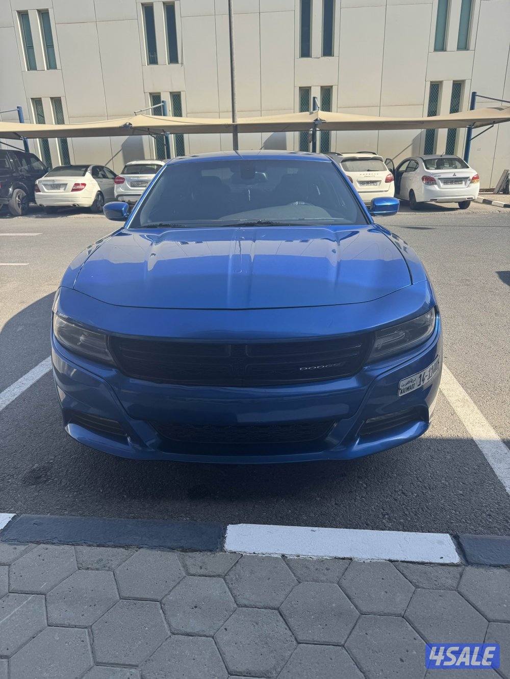 دودج طلب خاص ازرق داخل اسود فول نظافه فيها راس شاصي من الشراء والتحميل4