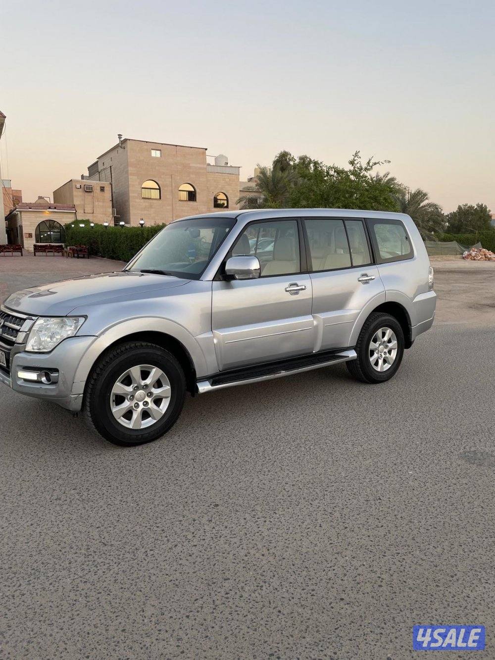 للبيع باجيرو - 2016 - مكينة 35004