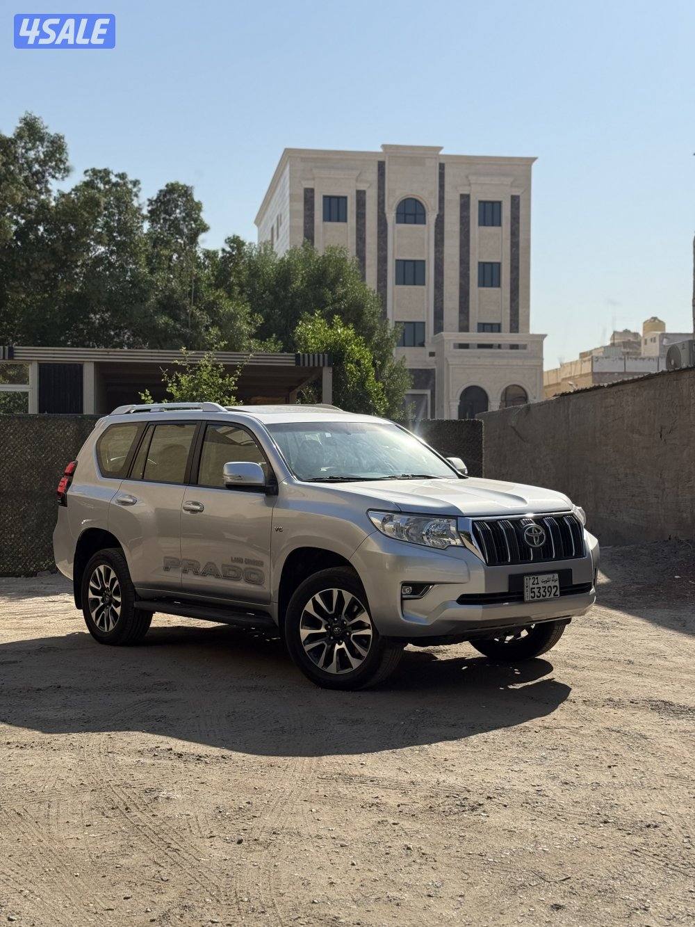 برادو ٢٠٢٢ شرط الفحص صبغ الوكاله بالكامل ماشي ٤٦ الف3