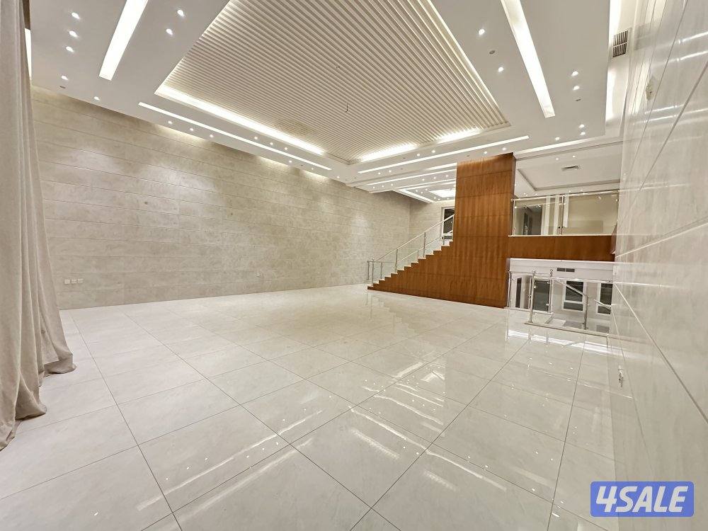 للايجار دوبلكس 6 غرف نوم مع حديقة كبيرة جدا1