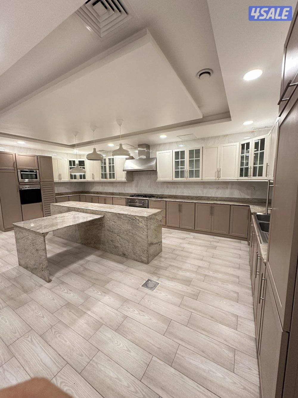 للايجار دوبلكس 6 غرف نوم مع حديقة كبيرة جدا8