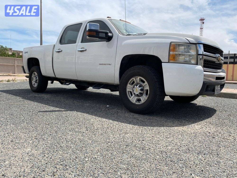 للبيع وانيت سلفرادو غمارتين HD٢٠١٠ بيعه سريعه الون ابيض2