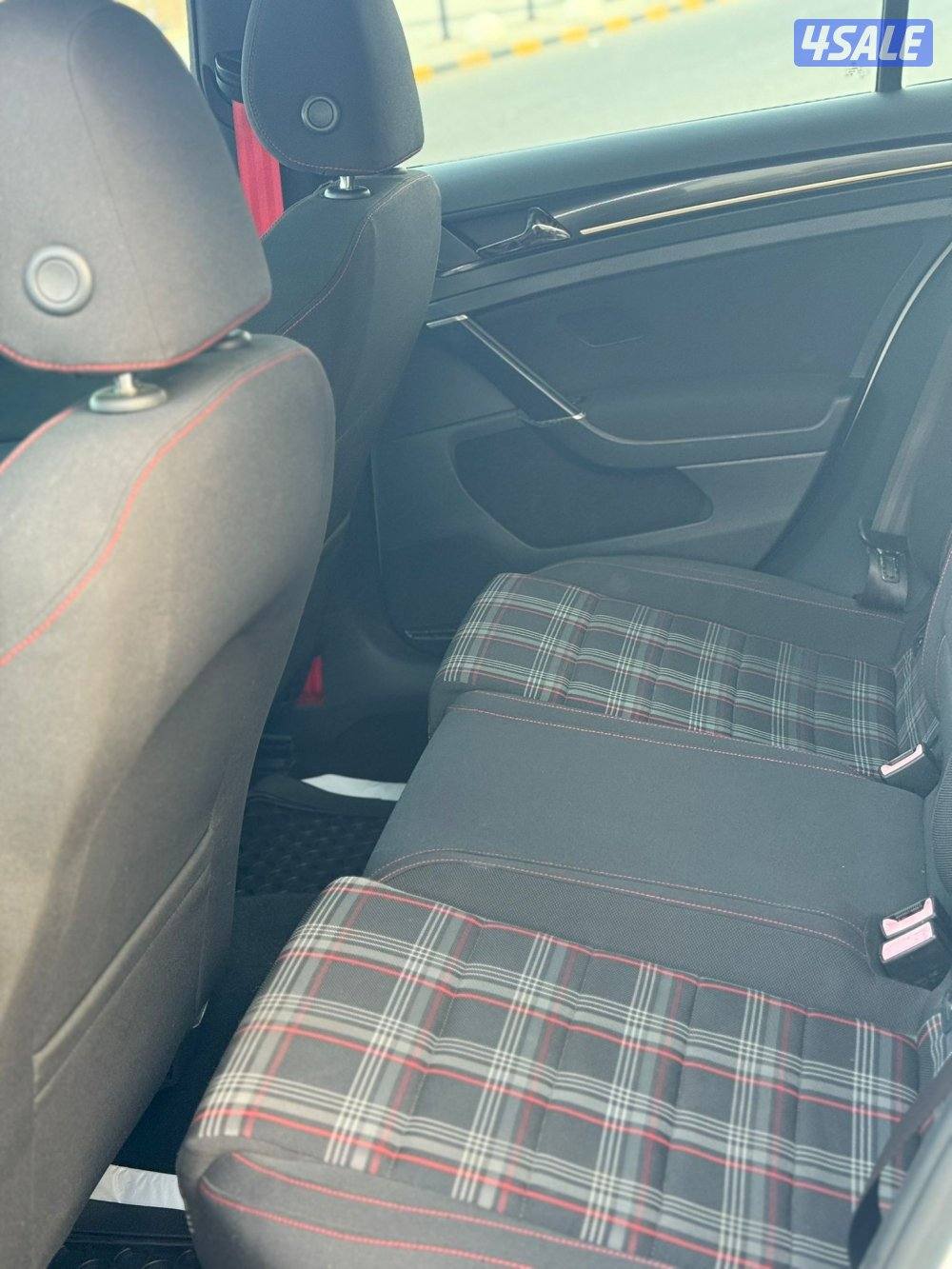 جولف GTI موديل 2014 / بحاله ممتازه8