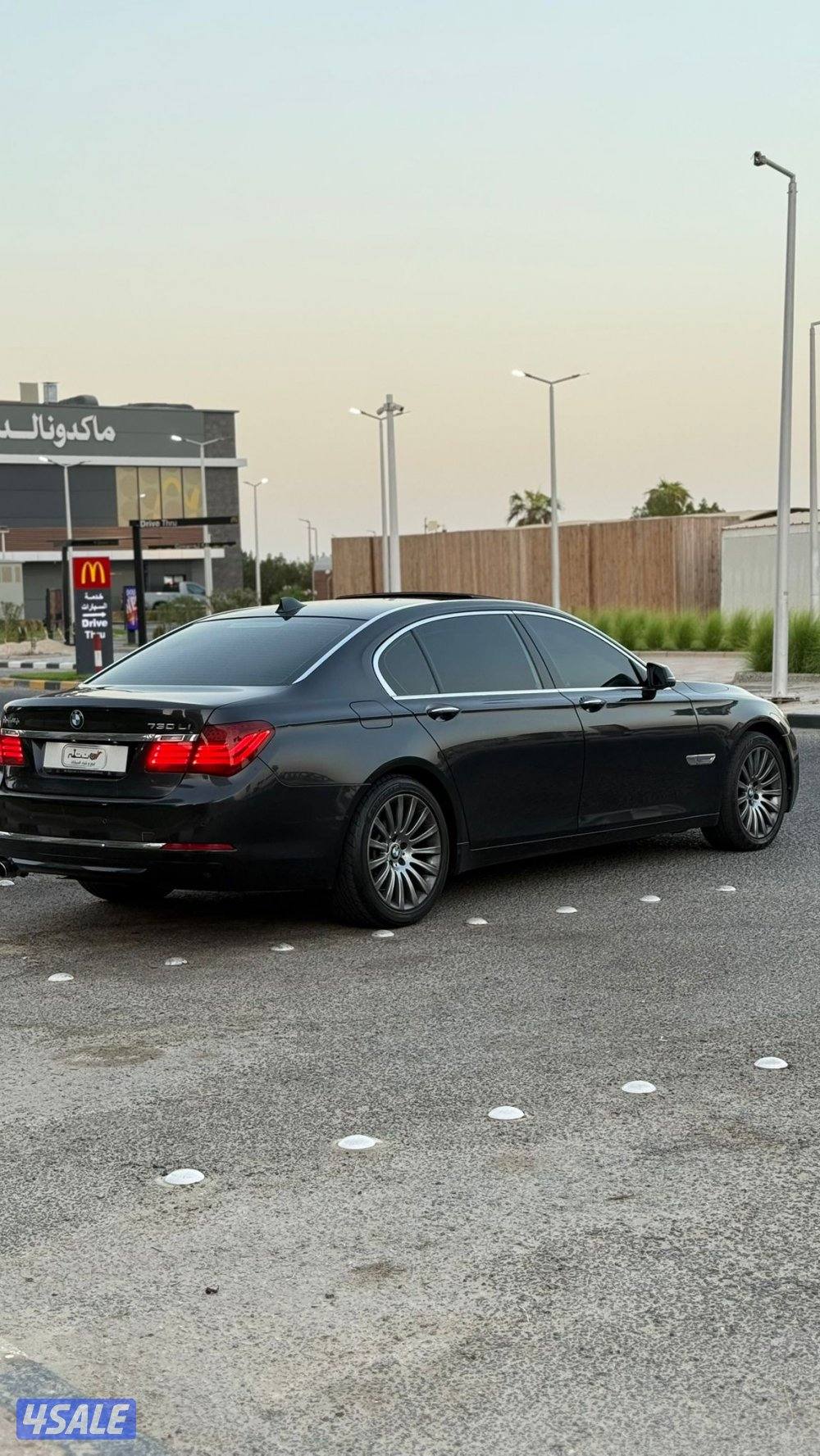 بي ام 730LI موديل 2014 / بحاله ممتازه3