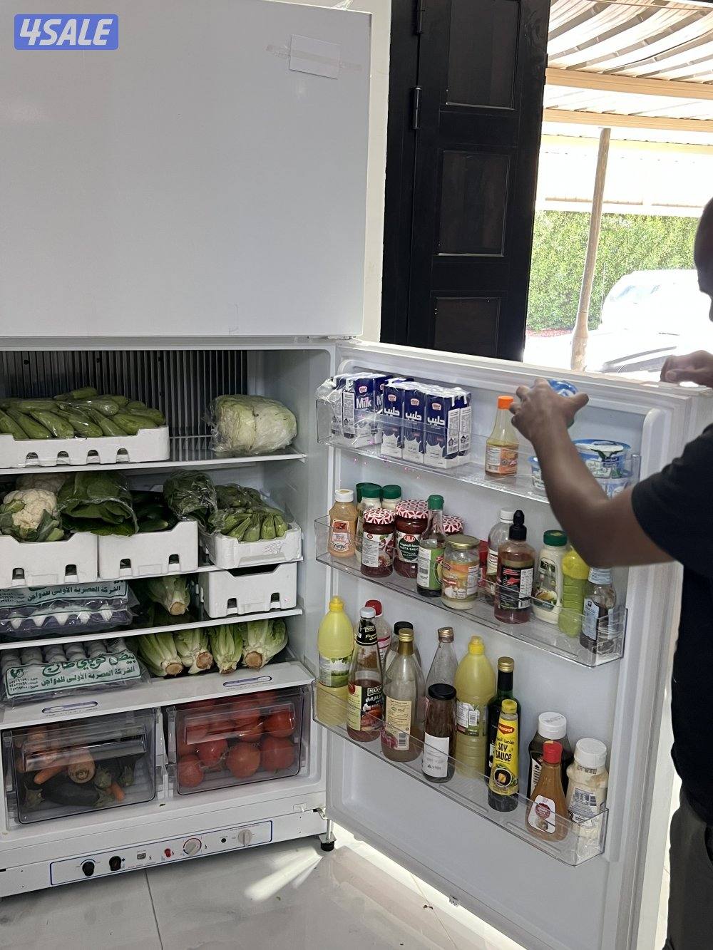 ثلاجات تعمل بالغاز والكهرباء جديده كفاله سنه0