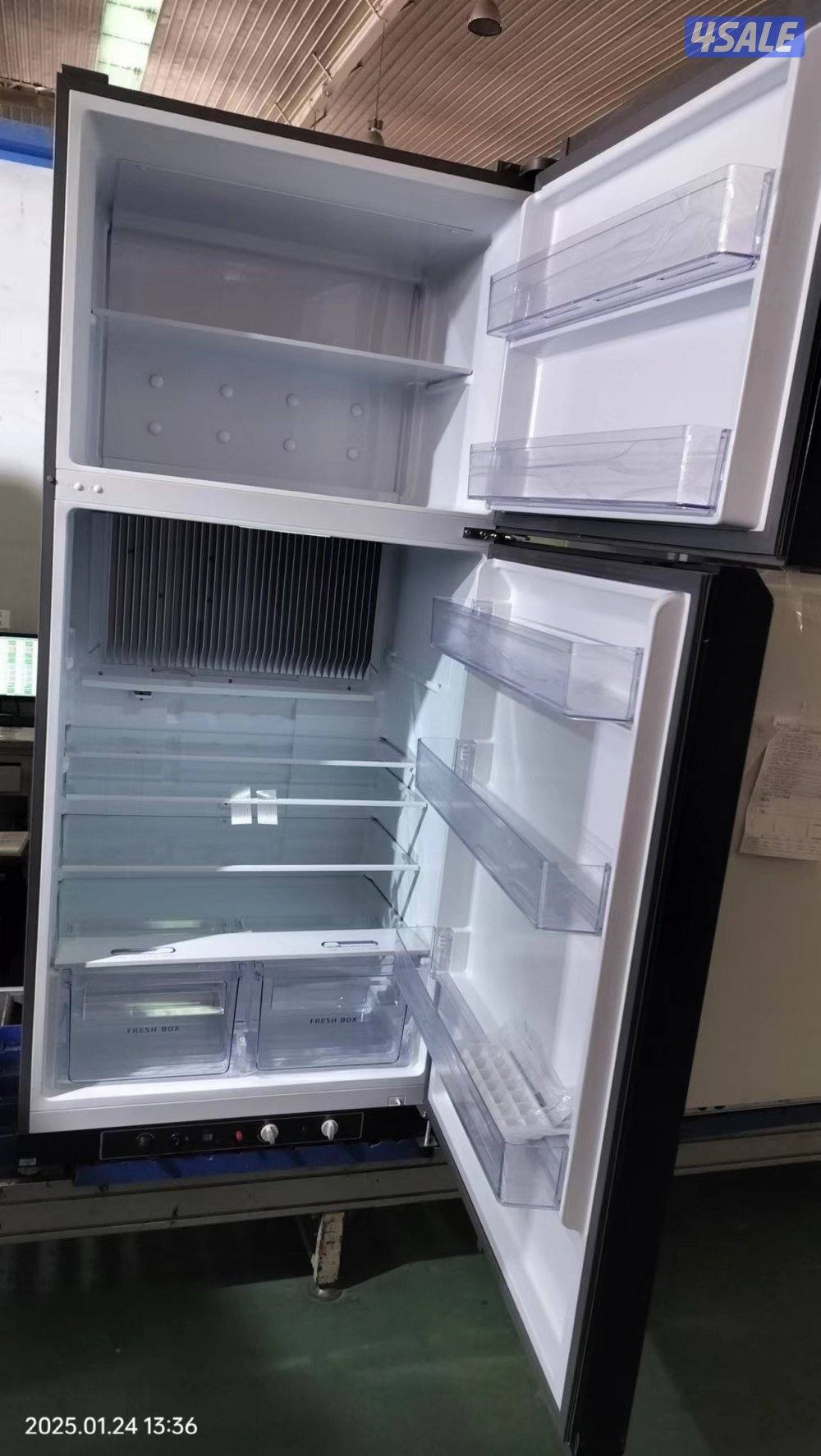 ثلاجات تعمل بالغاز والكهرباء جديده كفاله سنه12