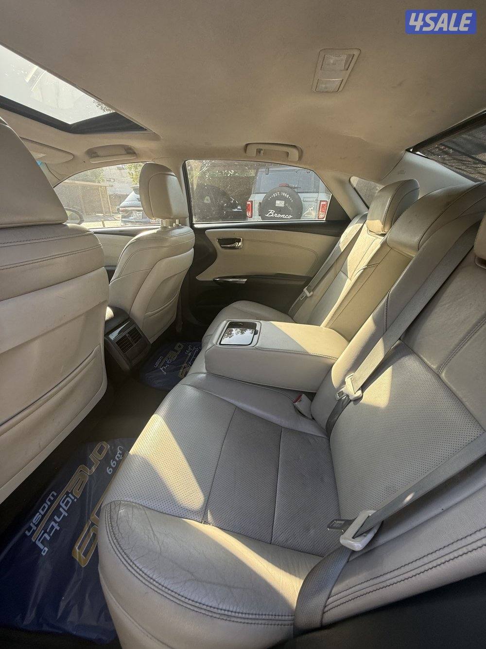 تيوتا افلون لمتد 2015 المالك الاول11