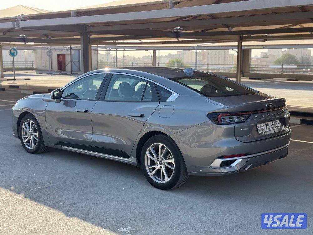 فورد تورس ترند1